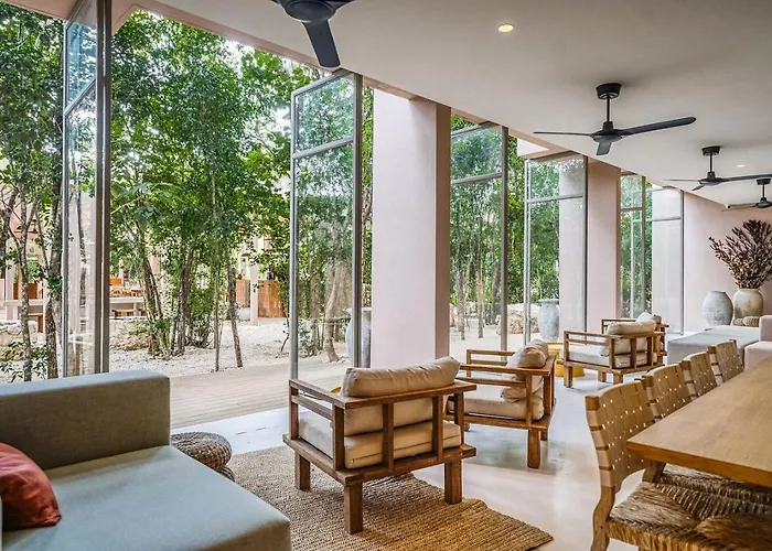 Fast Wi-fi 1br In With Pool, Restaurant, Gym